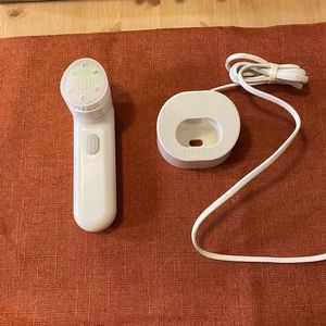 Clinique Sonic Brush